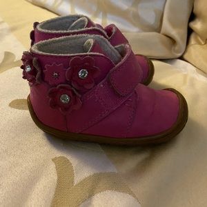 UGG Australia Toddler Jorgen Petal Leather Booties